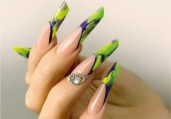 Мастера красоты / Настя Лукша, Юля Билей - 18 курсов по наращиванию ногтей