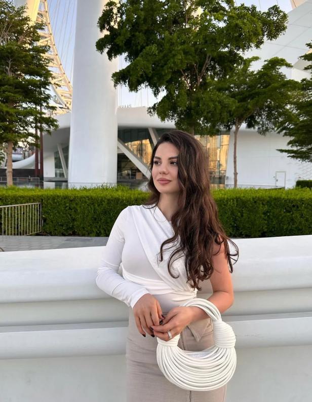 Камила Рахматуллаева - Авторский курс по выкупу товаров из Китая, ключ к новым возможностям