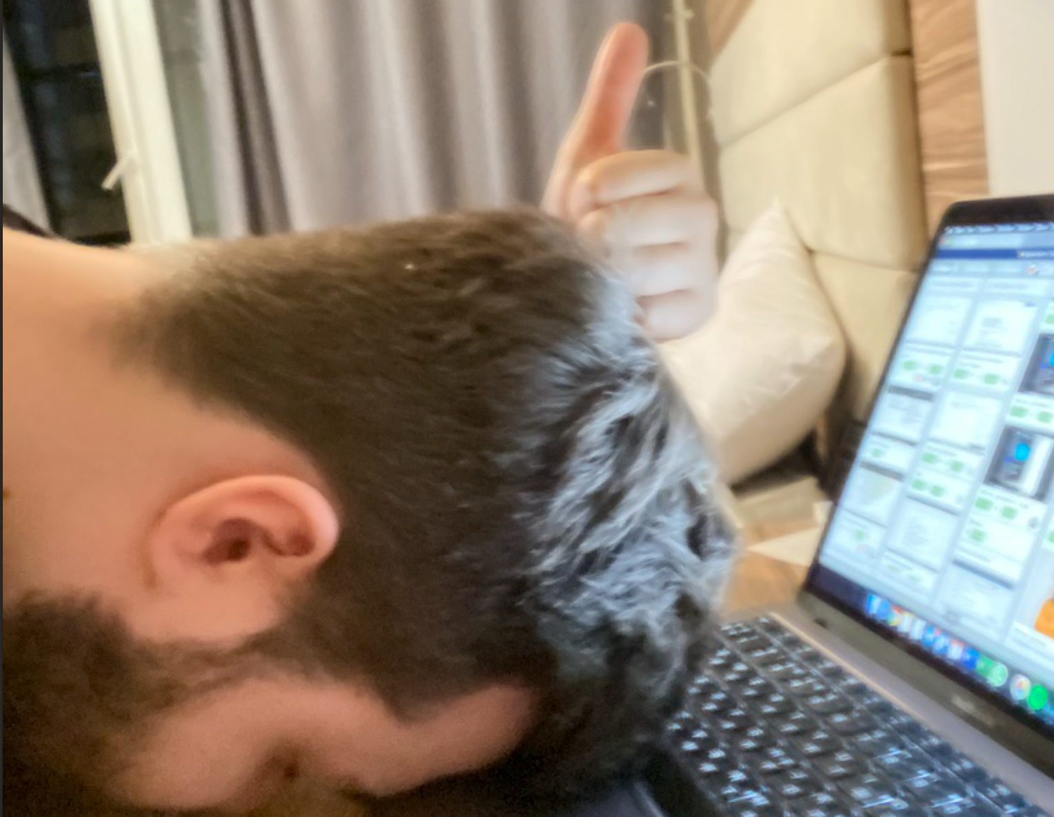 Денис Иванов - Денежный спринт