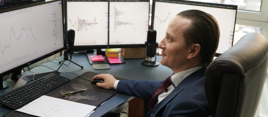 Евгений Домрачев / Live Investing Group - Мастер тренда (2024) [Тариф Премиум]