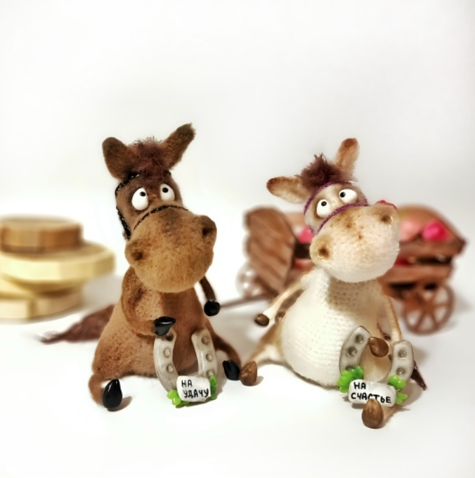 Вязаные игрушки / Мария Тепулян - Конь Игогоша