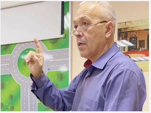 Радик Талгатович - ПДД простым языком. Тариф Стандарт