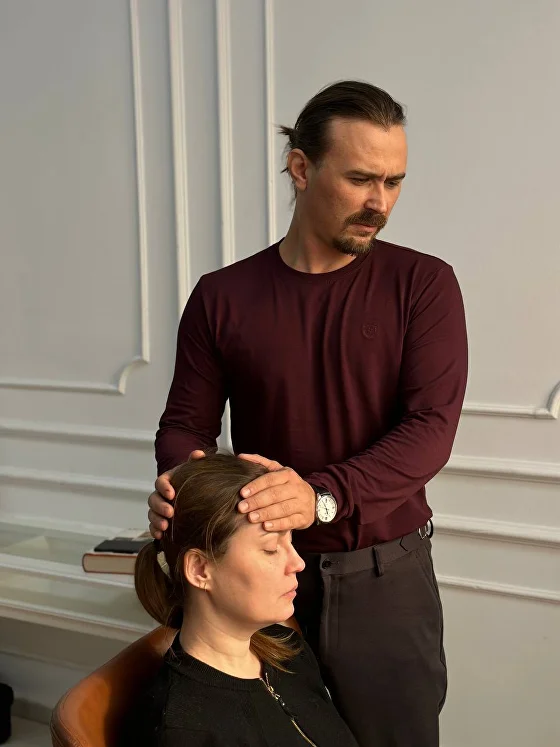 Егор Москалёв - Как распознать эмоции в теле клиента и убирать их за 15 минут